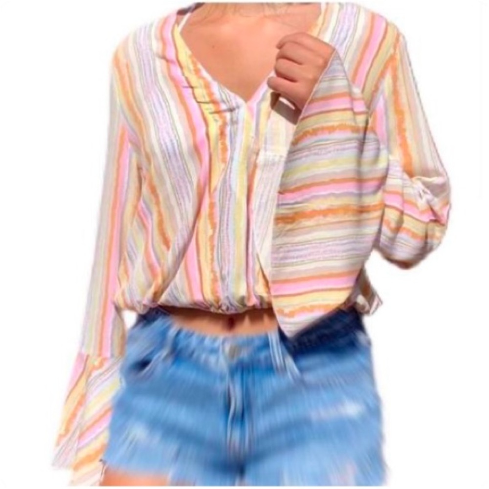 NWOT Chelsea & Violet Striped Wrap Crop Top v Neck Statement Sleeves